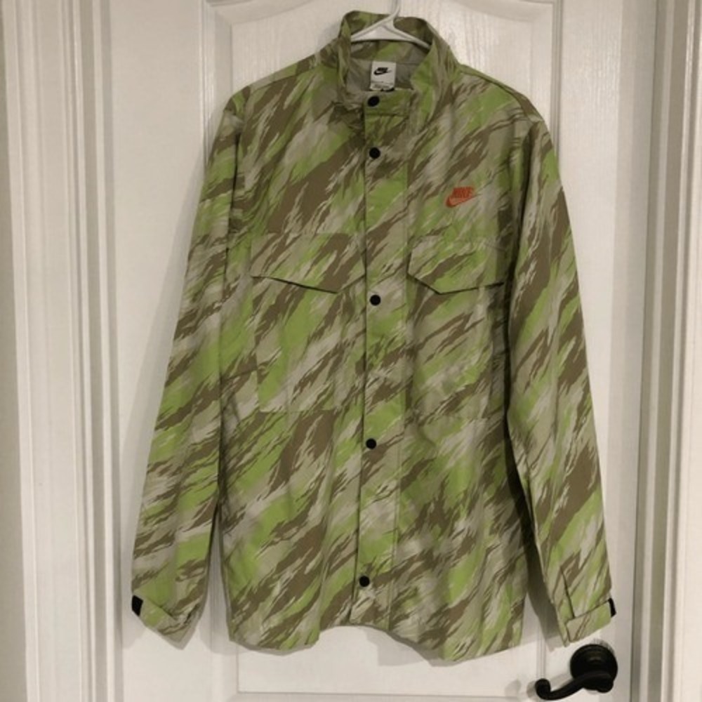Nike Tiger Stripe Camo Utility Jacket‎ Mens Large Lime Green Tan Snap Front L